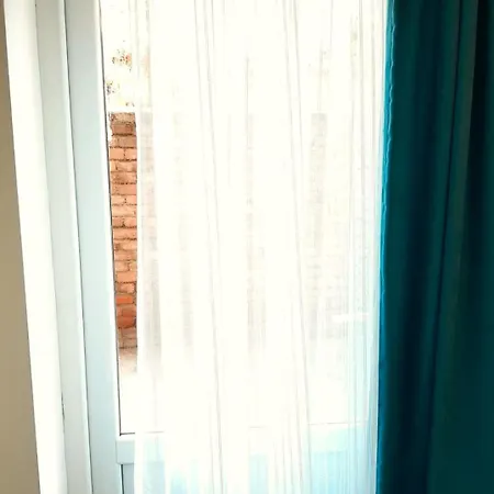 Style Apartment With Courtyard Тбилиси Экстерьер фото