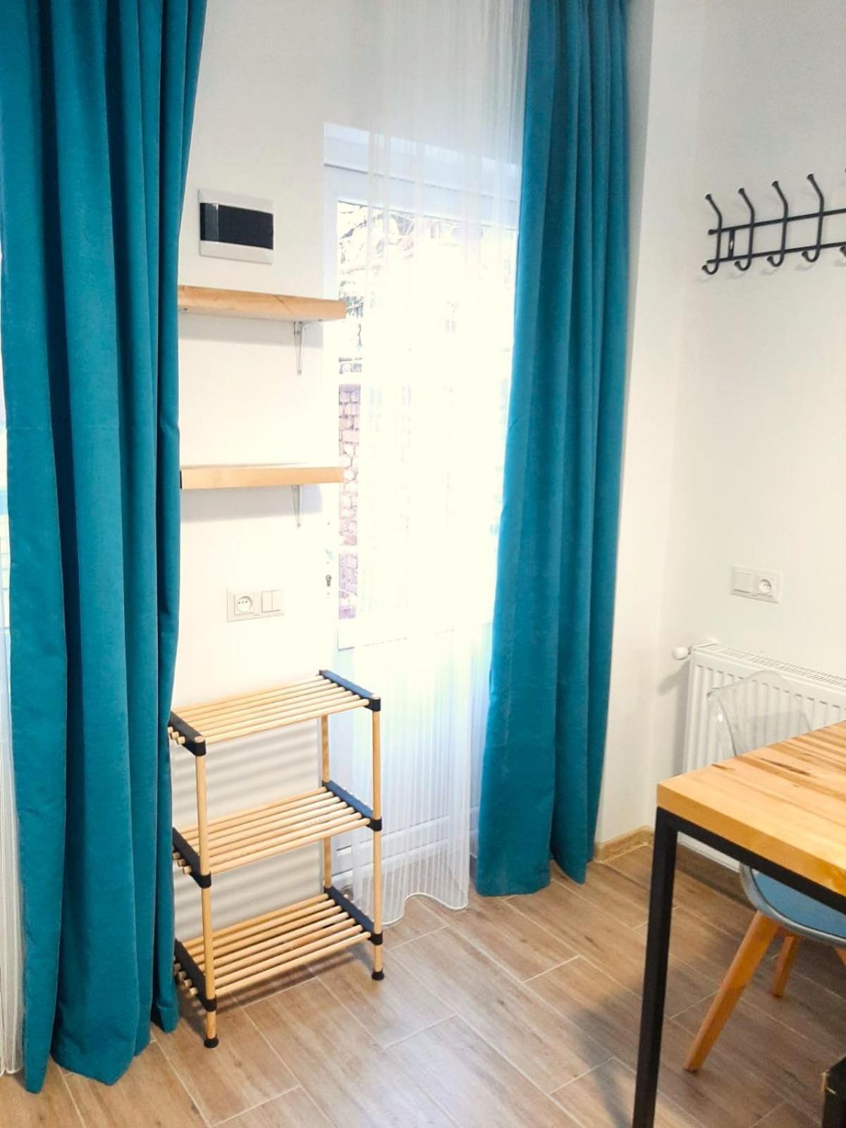 Style With Courtyard דירה