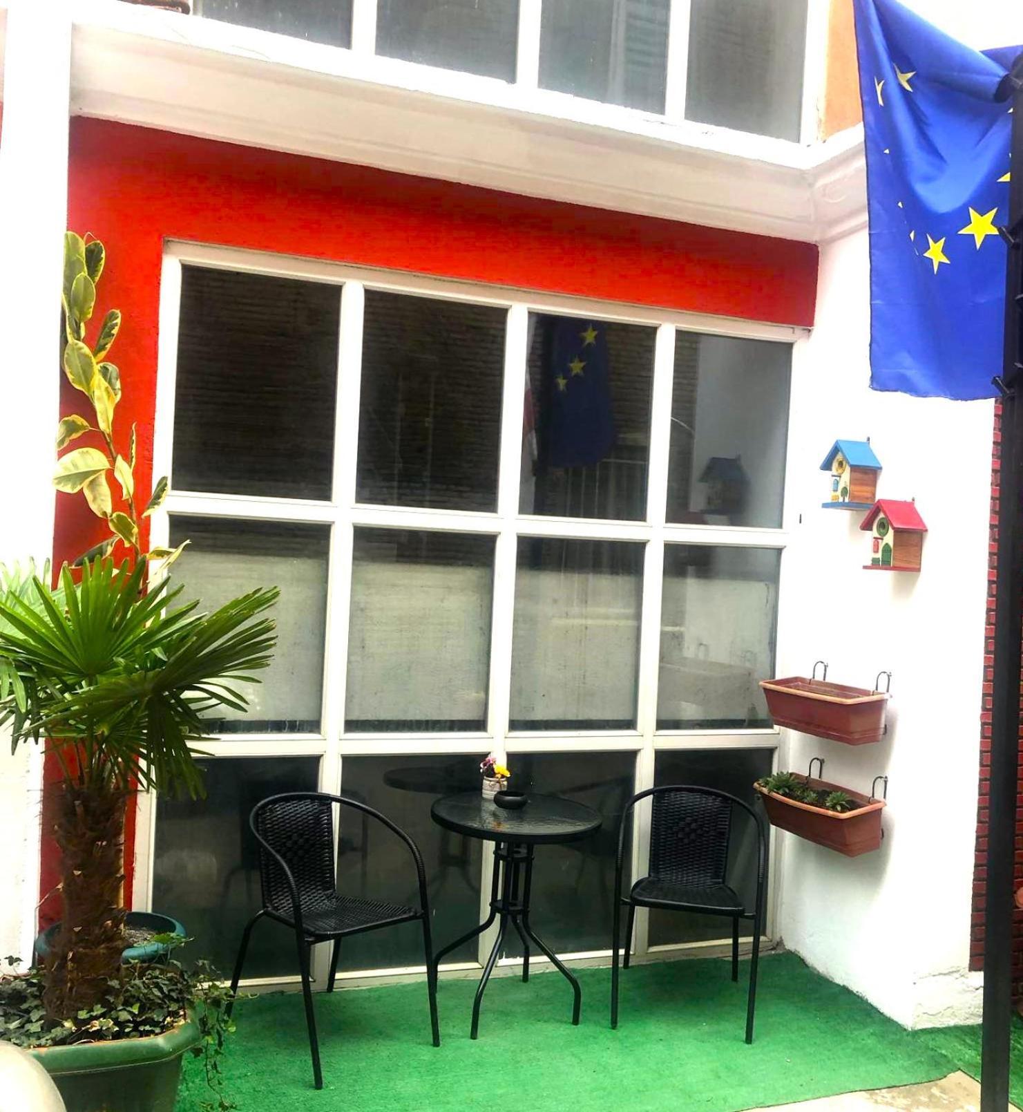 דירה Style With Courtyard *