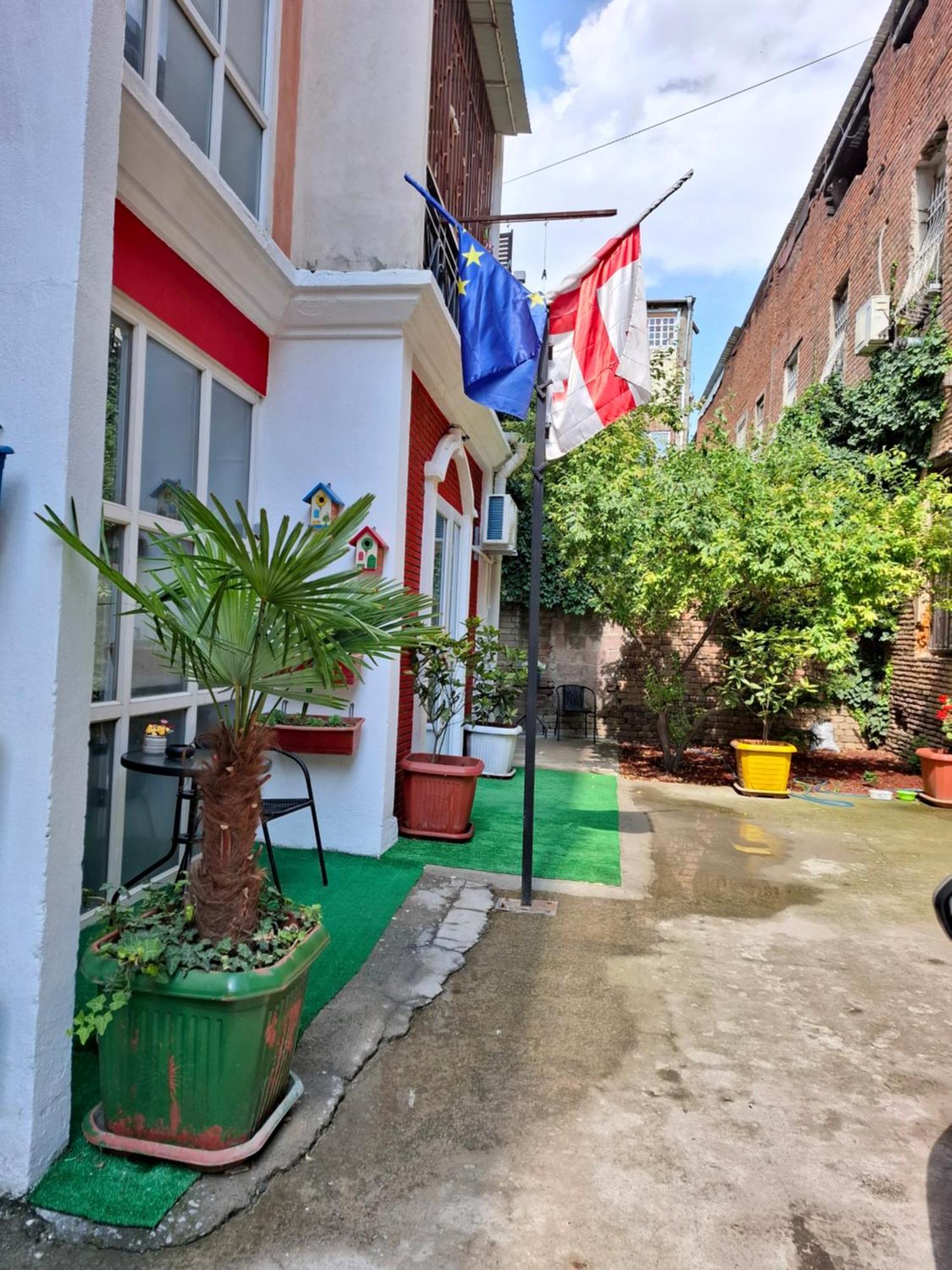 דירה Style With Courtyard